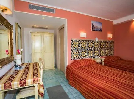 Aequa 4* Vico Equense